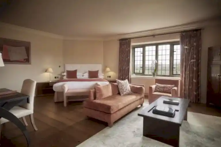 junior suite room at one of the 5 star hotels Cotswolds